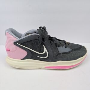 Nike Kyrie Women's 10 / Men's Size 8.5 Iron Grey Coconut Milk Low 5 Tennis Shoes